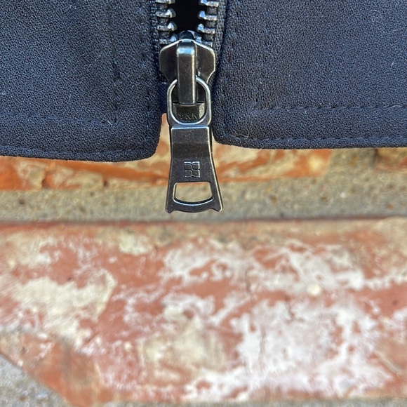 90’s Vintage BCBG MAXAZRIA size small - Picture 3 of 8